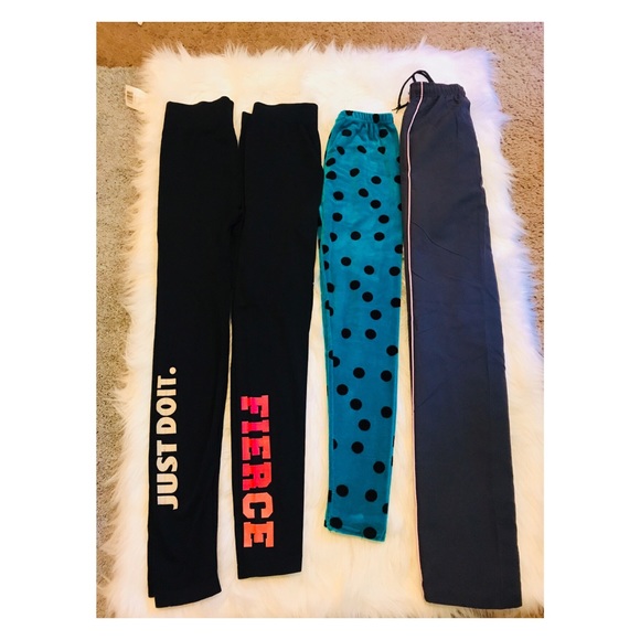 ❗️SOLD❗️✅4 SWEATPANTS✅ - Picture 2 of 8